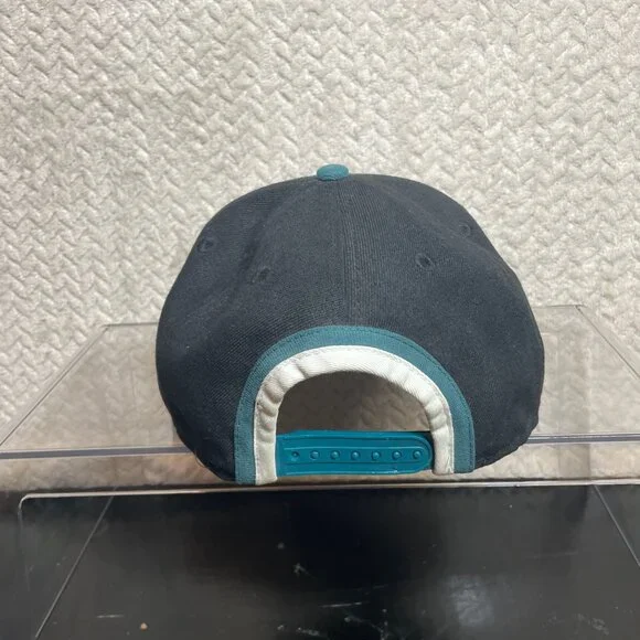 New Era Philadelphia Eagles Two-Tone Snapback Hat Black teal Sz M/L Sportswear‎ - Picture 3 of 10